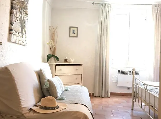 马基特公寓 昂蒂布